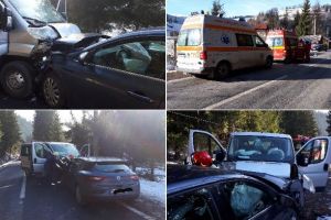 UPDATE/FOTO: ACCIDENT rutier pe DN 75, între Albac şi Arieşeni. Coliziune între o autoutilitară si un autoturism, după o pătrundere pe contrasens. Una dintre victime este încarcerată