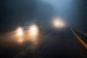 Cod galben de ceaţă în Bihor, până la miezul nopţii