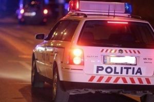 ATENȚIE! Doi reghineni condamnaţi pentru omor şi furt din maşini, urmăriţi de Poliţie!