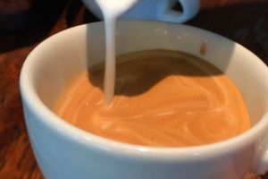 Copacul de Cafea găzduieşte sâmbătă un concurs de ”Latte Art”