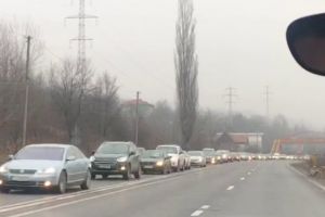 Atentie, soferi! Se circula in coloana pe DN1, spre munte