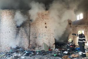 Incendiu la o fostă centrală termică din municipiul Satu Mare