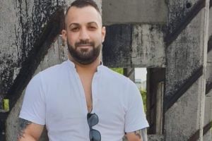 ÎNMORMÂNTAT DUPĂ CE I-A PLESNIT INIMA