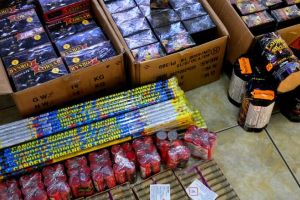 Un primar vrea să interzică petardele în oraş