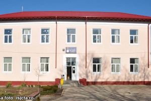 O firma din Agigea se va ocupa de construirea unei sali de sport pentru Liceul Teoretic Emil Racovita“ din Techirghiol  (document)