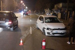 Două persoane rănite pe Calea Domnească, după ce un şofer nu s-a asigurat