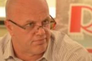 Nelu Popa îşi bagă nasul în afacerile murdare din dealul Lupacului!