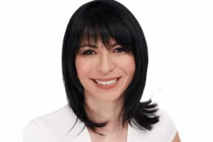 O româncă a devenit şefa Avon la nivel mondial!