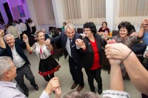 FOTO: Distracţie pe cinste la Balul Ionilor din Rîciu