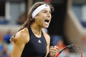 TENIS FEMININ: Sorana Cîrstea începe anul competiţional cu o înfrângere