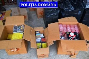74 de tone de articole pirotehnice confiscate şi peste 1.100 de infracţiuni au fost constatate  de poliţişti,