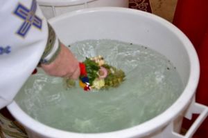 Efectele Aghiasmei Mari şi întrebuinţarea ei