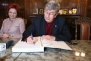 Ambasadorul Rusiei, în vizită în Banat. Camera de Comerţ, Industrie şi Agricultură vrea să pună bazele unui parteneriat strategic