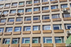 Caz tulburător la Spitalul din Alba Iulia: Un pacient s-a sinucis după ce s-a aruncat de la geamul salonului. Incidentul nu a fost anunţat