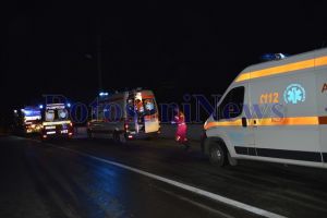 Accident grav. Tânăr din Botoşani, lovit în plin de o maşină condusă de o şoferiţă. A fost transferat la Iaşi