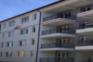 Sunt terminate, dar nu sunt gata! Blocurile ANL, pregătite de inaugurări electorale