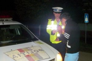 Sute de poliţişti au acţionat în judeţ