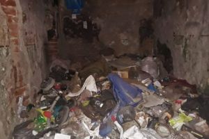 FOCAR de INFECȚIE în CENTRUL oraşului! Multe soluţii, NICIUNA concretă (GALERIE FOTO)