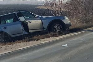 ACCIDENT la ieşirea din Arad! Un BMW a intrat în coliziune cu un TIR