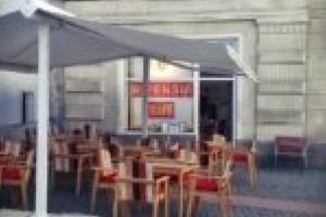 Cafeneaua Ripensiei, în stand-by. Afacerea va trece printr-o transformare