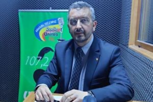 Prefectul Nicolae Albu la Unirea FM: Șomajul, drumurile şi alimentarea cu apă şi energie electrică a cătunelor, printre provocările din zona montană