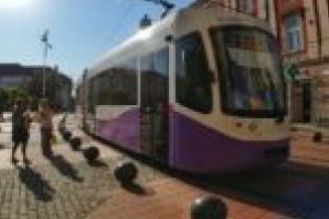 O linie de tramvai se extinde până la unul dintre mallurile timişorene. Promisiuni pentru un transport public mai bun!