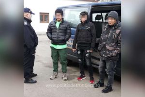 Trei cetăţeni afgani, opriţi la frontiera cu Ungaria