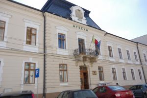 Speakeri de top şi 200 de profesori din ţară vin la Suceava la un forum pe probleme educaţionale