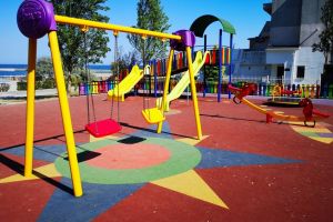 Primaria Constanta continua reabilitarea locurilor de joaca si in 2020. Lista completa