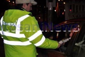 Au băut până n-au mai ştiut de ei, apoi au urcat la volan. Doi şoferi din Botoşani, traşi pe dreapta de poliţişti