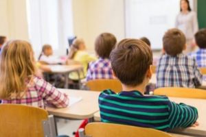 Coaliţia pentru Educaţie suţine şcoala de calitate cu vacanţe mai scurte