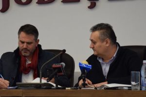 Primarii au semnat cu CJD, pentru drumuri! Un nou lot de opt localităţi