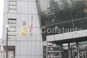 12 posturi de conducere vacante la instantele dobrogene