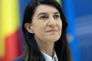 Ministrul Muncii acuză CEC Bank Suceava că a refuzat să plătească astăzi pensiile