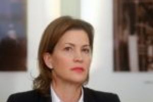 Timişul are un nou Prefect! Liliana Oneţ a fost numită în funcţie