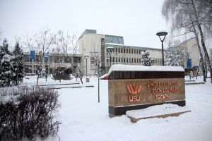 Cursuri gratuite pentru mamele tinere, la Universitatea din Suceava