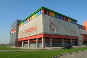 Marca Oradea Shopping City se vinde cu... 1.000 de lei!