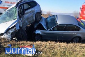 FOTO-ACUM: Impact violent pe DN2, la Bizigheşti | O persoană rănită grav