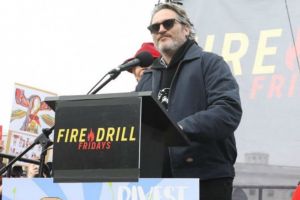 VIDEO Actorul Joaquin Phoenix a fost ARESTAT