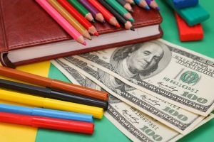 Şcoli ca-n Oradea, salarii ca-n Cluj