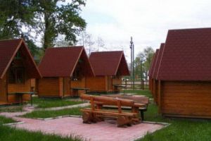Zonă de agrement cu căsuţe tip camping, în pregătire într-o comună din Mureş