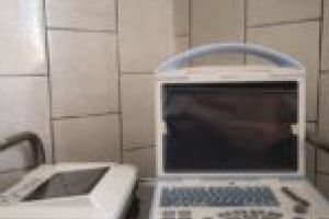 Veşminte noi şi aparatură modernă pentru dispensarul uman din Socol