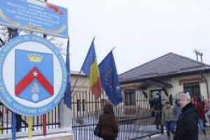 Peste 9.300 de candidati concureaza pentru cele 1.737 de locuri scoase la concurs in scolile postliceale ale MAI