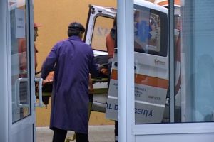 Un paznic de la Spitalul Judeţean a făcut infarct în timpul serviciului