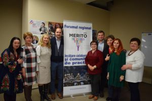 200 de profesori din 10 judeţe au fost prezenţi sâmbătă, la Suceava, la Forumul Regional Merito