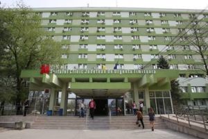 Angajări la Spitalul Judeţean Timişoara. Se caută asistente şi infirmiere