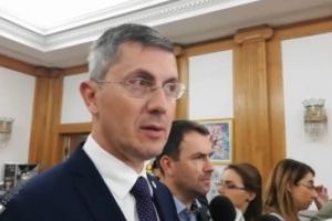 În USR continuă scandalul!