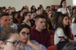 Să-l descoperim pe Eminescu, Luceafărul poeziei româneşti