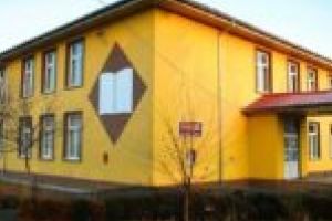 Alfabetizare la sat! Se caută voluntari pentru copiii defavorizaţi din Coşteiu