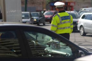 Poliţiştii timişeni atrag atenţia asupra modului în care trebuie să circulaţi în condiţii de ceaţă